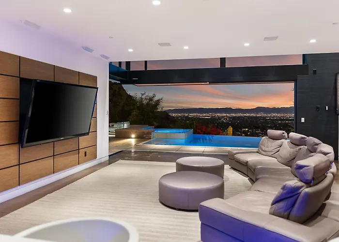 Camelback Mountain Retreat With Pool, Spa, Views Phoenix