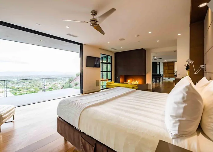 Camelback Mountain Retreat With Pool, Spa, Views * Phoenix